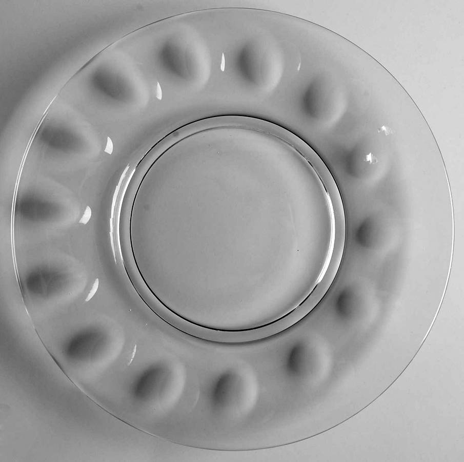 Burgundy Luncheon Plate by Tiffin-Franciscan-1