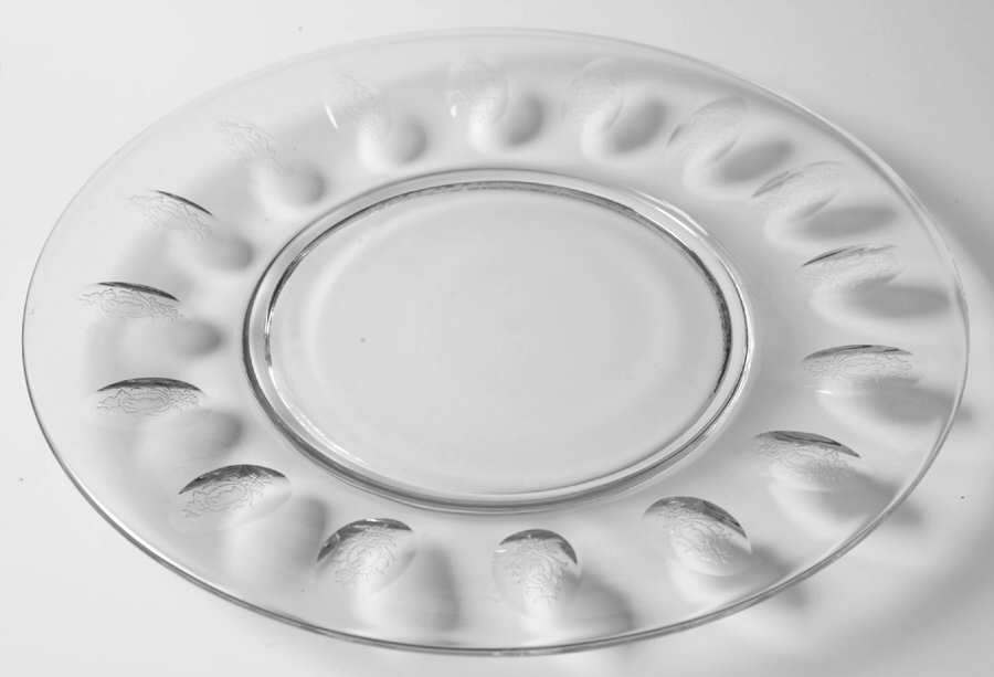 Cameo Dinner Plate by Tiffin-Franciscan-1