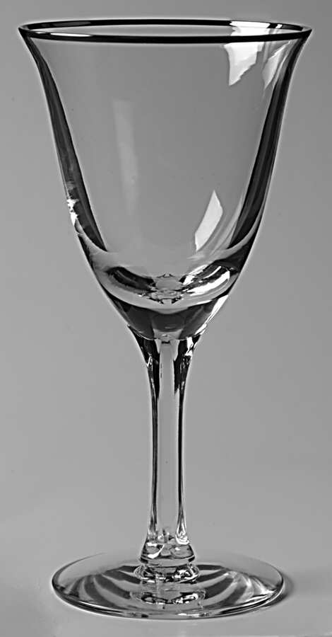 Cara Mia Wine Glass by Tiffin-Franciscan-1