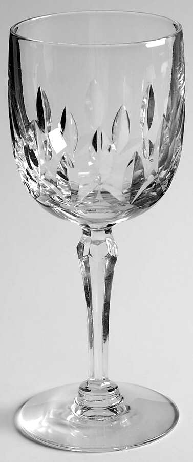 Carlyle Wine Glass by Tiffin-Franciscan-1
