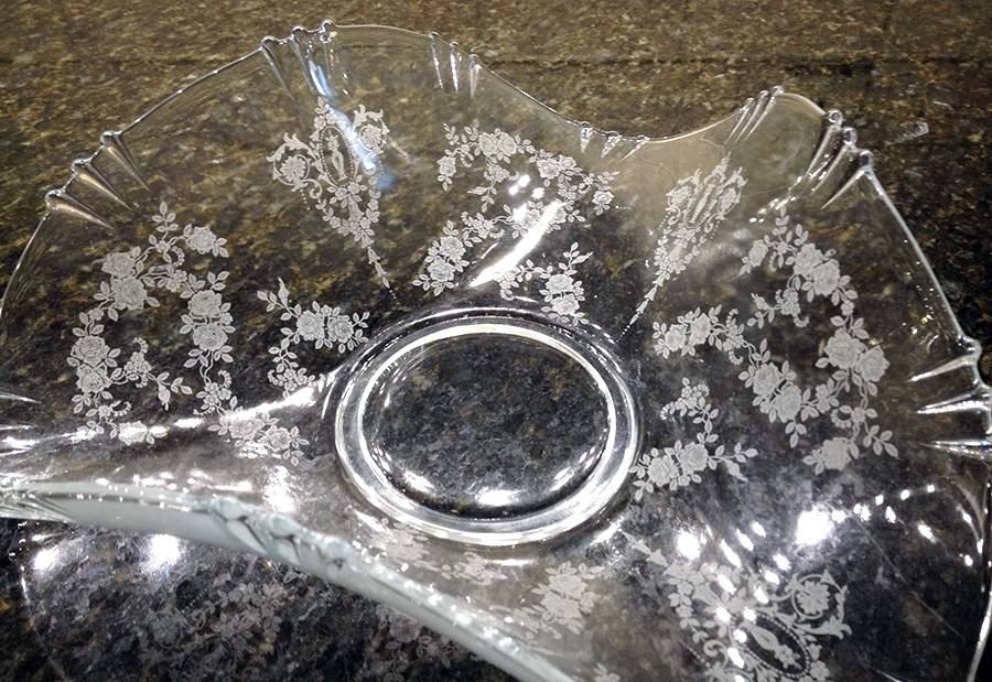 Cherokee Rose 12" Crimped Bowl by Tiffin-Franciscan-1