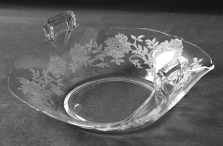 Coronet (Stem 2822) 9" Handled Bowl by Tiffin-Franciscan-1