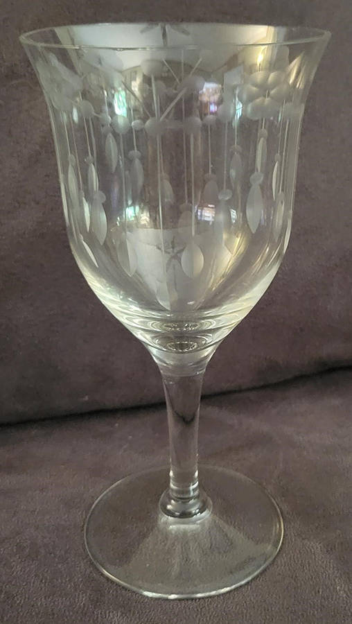 Cut 388 (Stem #14180) Wine Glass by Tiffin-Franciscan-1