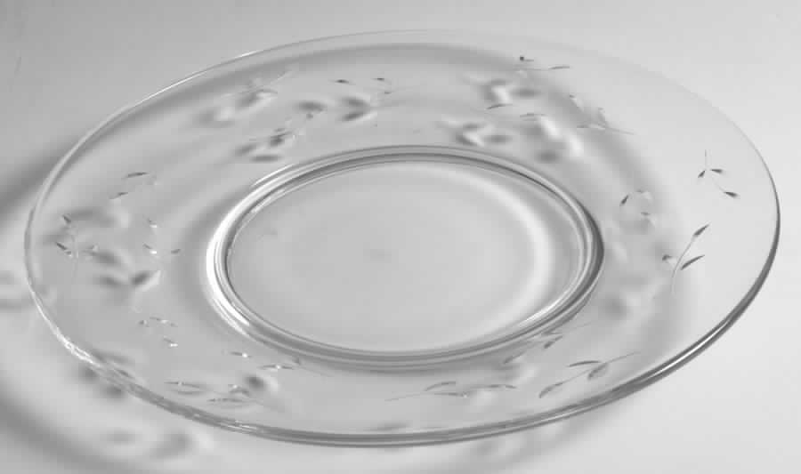 Falling Leaf Luncheon Plate by Tiffin-Franciscan-1