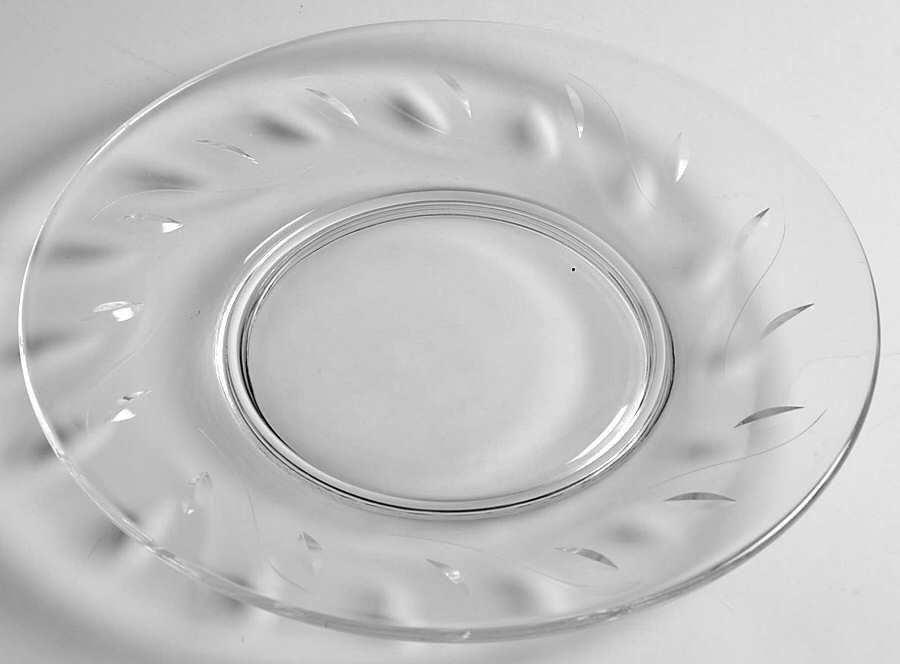 Fantasy (Stem 17566) Luncheon Plate by Tiffin-Franciscan-1