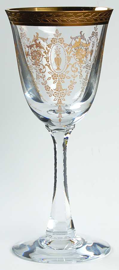 Gold Medallion Wine Glass by Tiffin-Franciscan-1