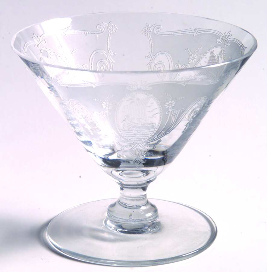 Isabella Low Sherbet by Tiffin-Franciscan-1