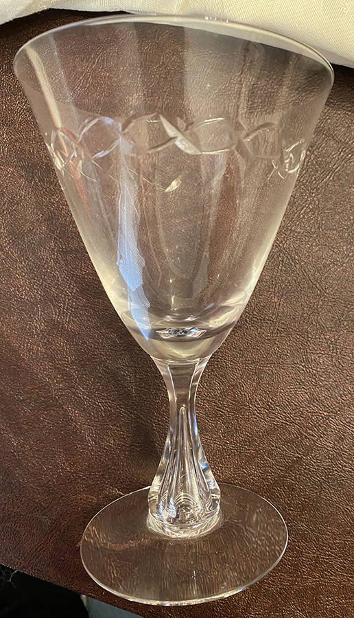 Lucerne Water Goblet by Tiffin-Franciscan-1