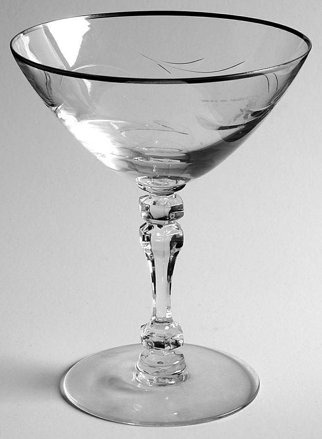 Lyndley (Platinum Trim) Champagne/Tall Sherbet by Tiffin-Franciscan-1