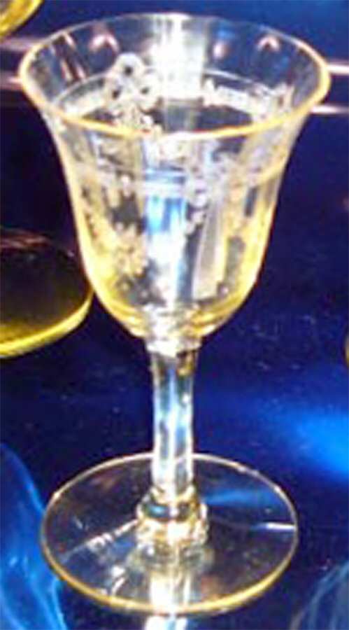 Paulina Yellow (Stem 14196) Wine Glass by Tiffin-Franciscan-1