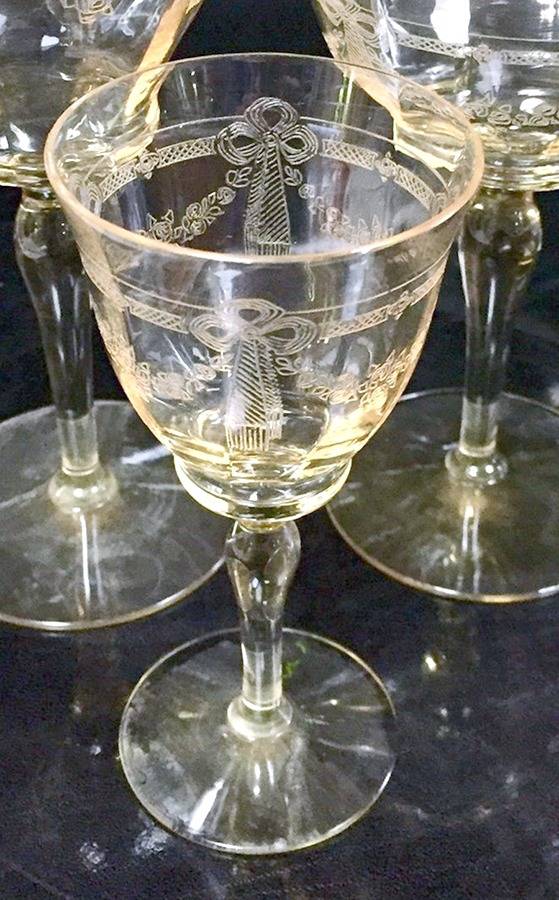 Paulina Mandarin Yellow (Stem 15042) Wine Glass by Tiffin-Franciscan-1