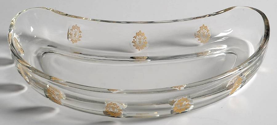 Palais Versailles Crescent Salad Plate by Tiffin-Franciscan-1