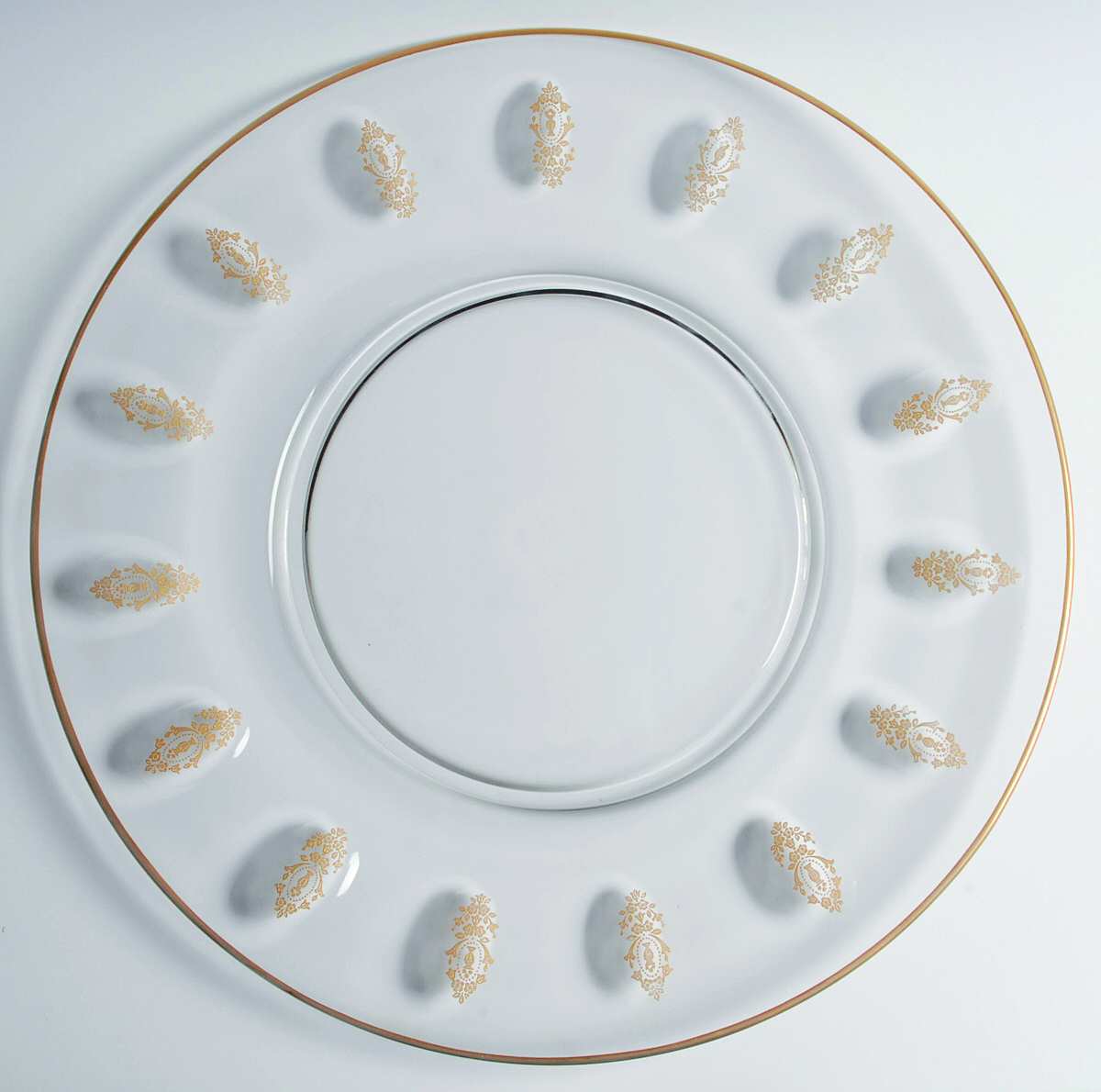 Palais Versailles 14" Torte Plate by Tiffin-Franciscan-1