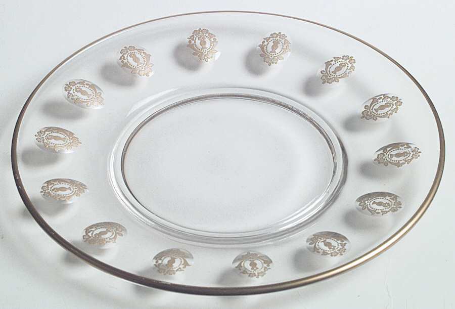 Palais Versailles Luncheon Plate by Tiffin-Franciscan-1