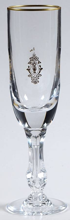 Palais Versailles Fluted Champagne by Tiffin-Franciscan-1