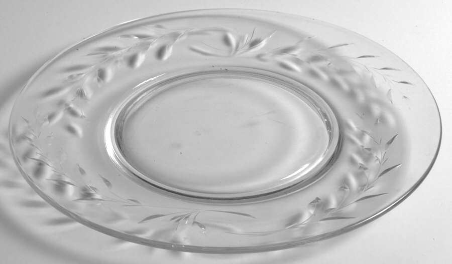 Pomona Luncheon Plate by Tiffin-Franciscan-1