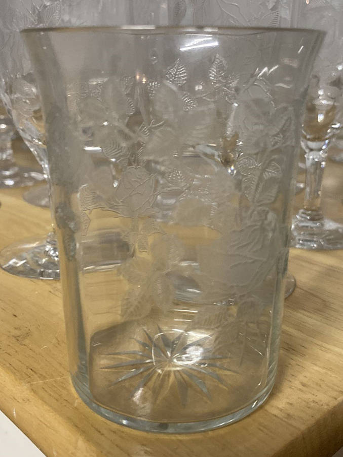 Roses 8 Oz Flat Tumbler by Tiffin-Franciscan-1
