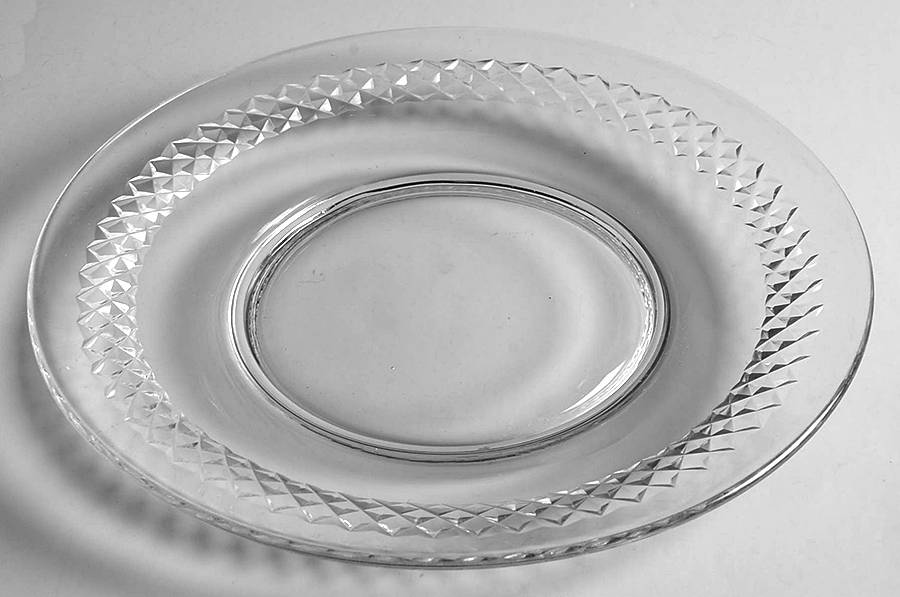Wedding Ring Luncheon Plate by Tiffin-Franciscan-1
