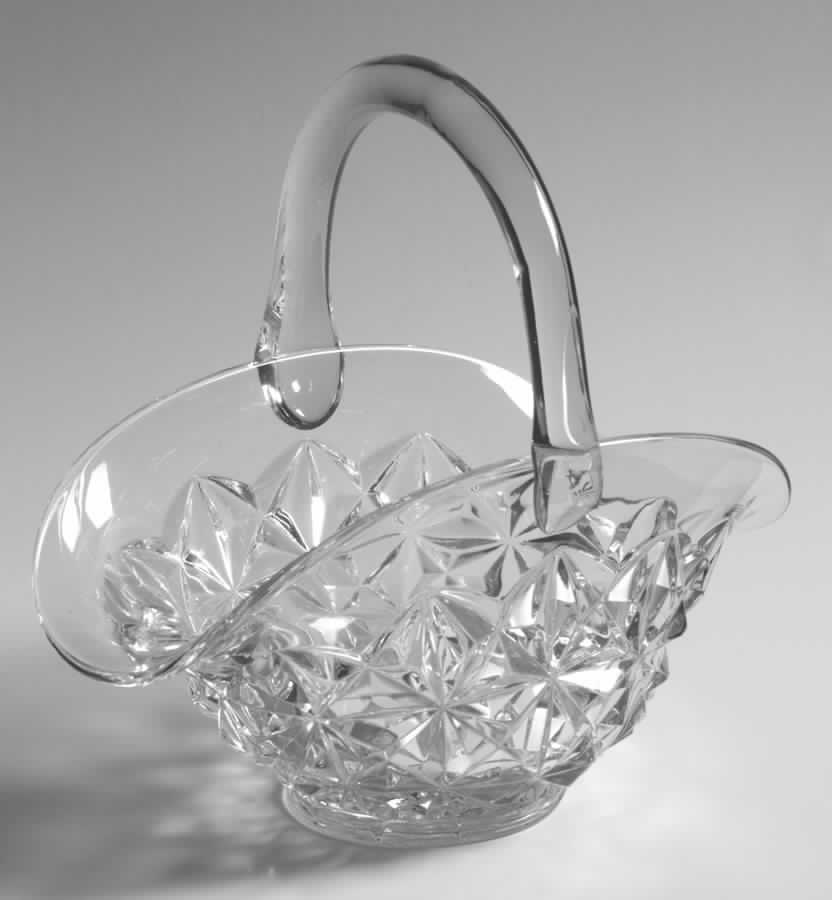 Williamsburg Pressed Basket by Tiffin-Franciscan-1