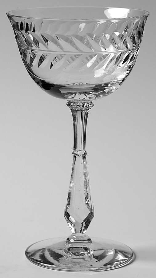 Wreath Liquor Cocktail by Tiffin-Franciscan-1