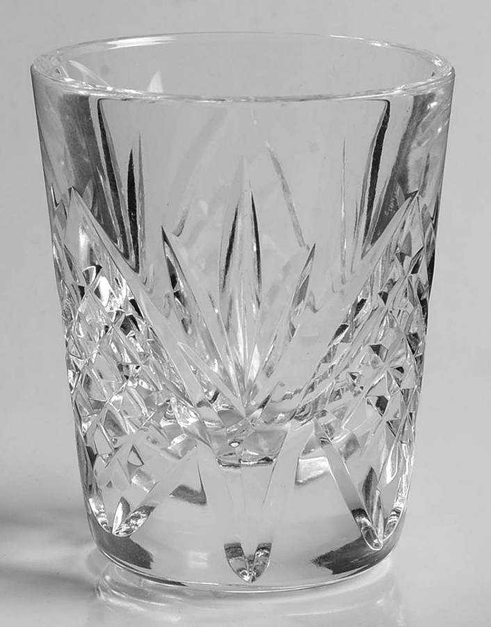 Dove Hill (6 Sided Stem) Shot Glass by Tipperary-1
