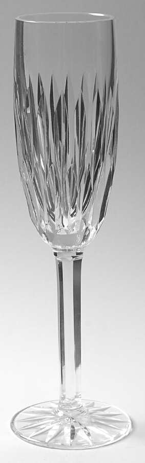 Highlands Suite Fluted Champagne by Tipperary-1