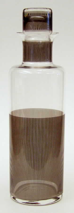 Colonna Graphic Decanter & Stopper by Thomas-1