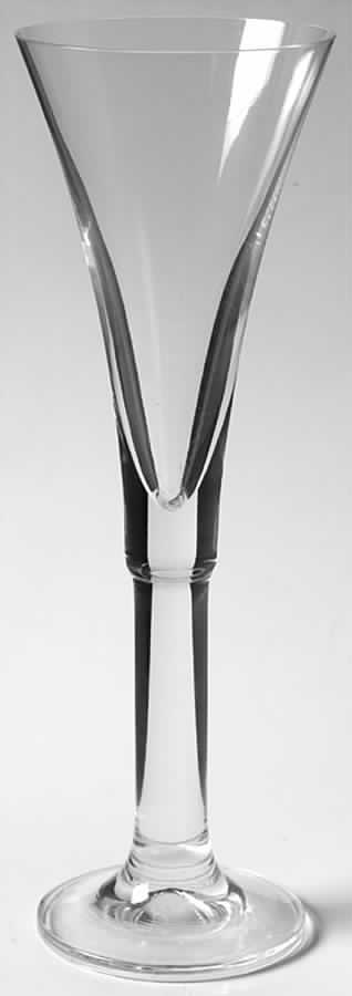 Colonna Fluted Champagne by Thomas-1