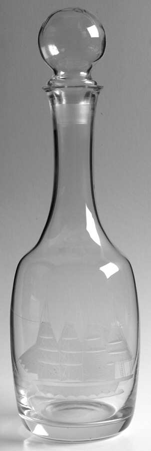 Clipper Decanter & Stopper by Toscany-1