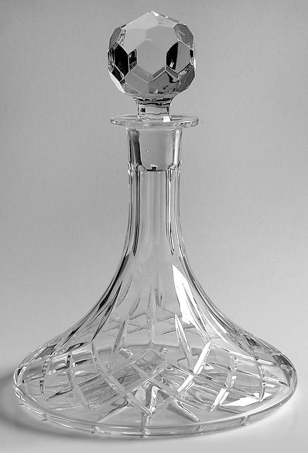 Lillian Ships Decanter & Stopper by Toscany-1