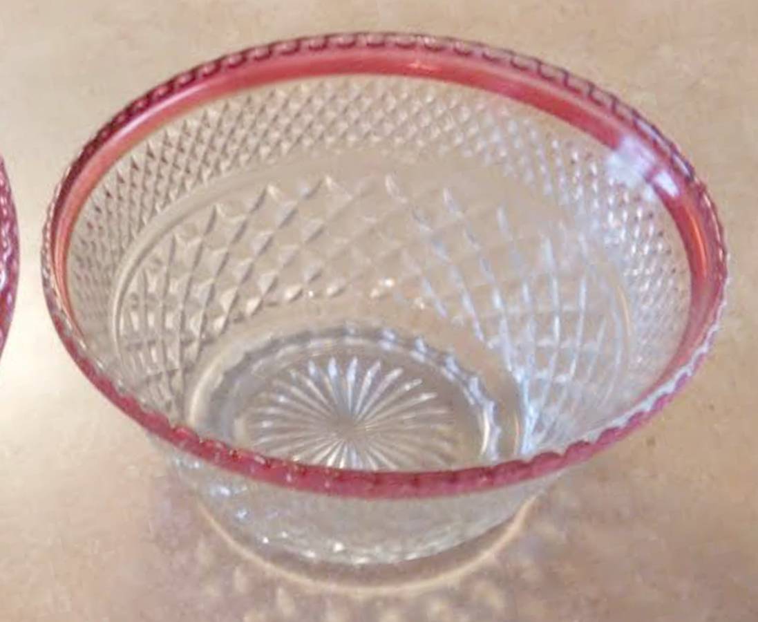 Oxford Ruby 8" Round Bowl by Toscany-1
