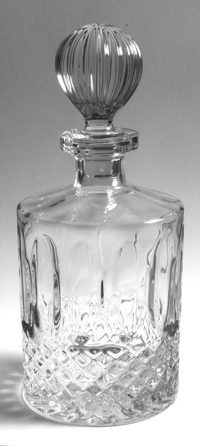 Yale Whiskey Decanter & Stopper by Toscany-1