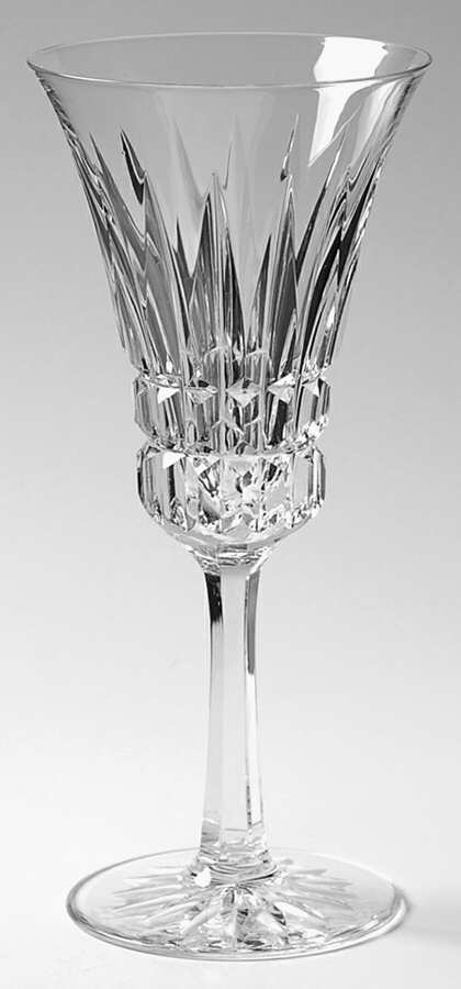 Royal Fluted Champagne by Treasure Chest-1