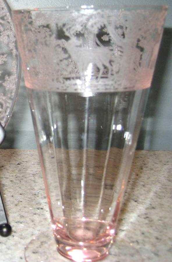 Deerwood Pink Iced Tea by Tiffin-Franciscan-1