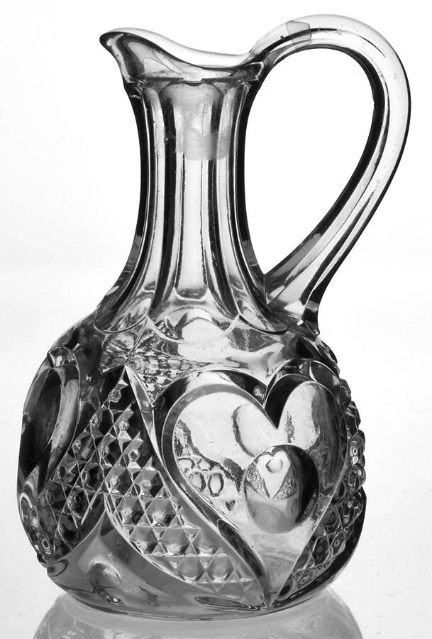 Heart with Thumbprint Cruet No Stopper by Tarentum-1
