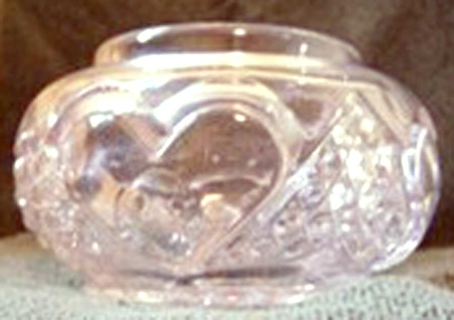 Heart with Thumbprint Powder Jar No Lid by Tarentum-1