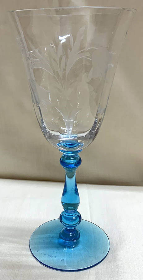 15001-1 Wine Glass by Tiffin-Franciscan-1
