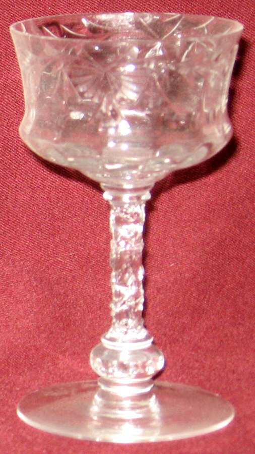 Cut 431 Liquor Cocktail by Tiffin-Franciscan-1