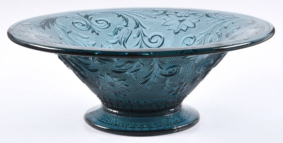 Sandwich Colonial Blue (Bi-Centennial Blue) 11" Console Bowl by Tiara-1