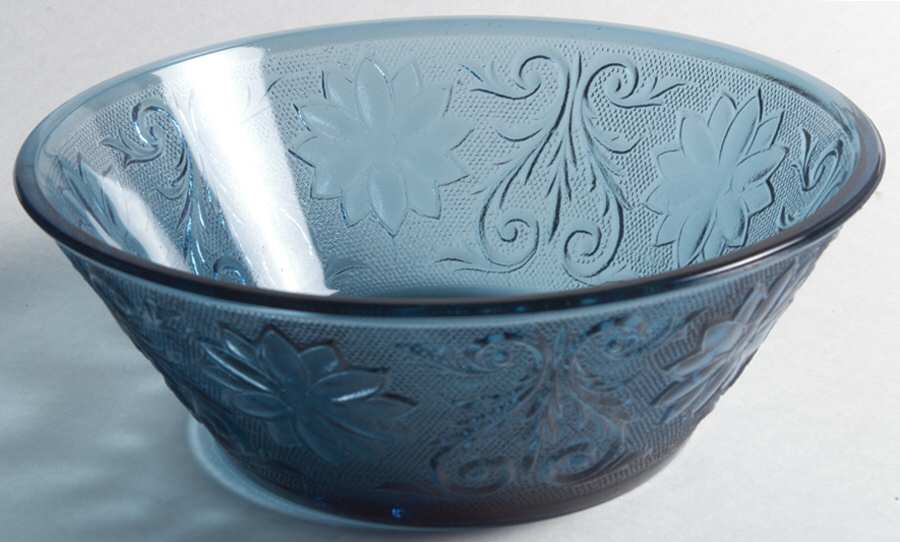 Sandwich Colonial Blue (Bi-Centennial Blue) 8" Salad Bowl by Tiara-1