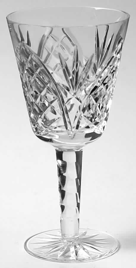 Dove Hill (Oval Cuts Stem) Wine Glass by Tipperary-1