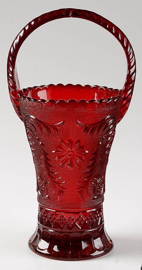 Sandwich Ruby 10" Basket by Tiara-1