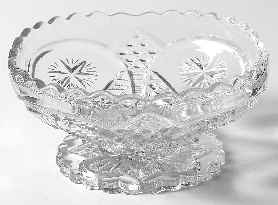 Ornate Star Footed Dessert by Tarentum-1