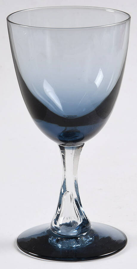 TIF31 Wine Glass by Tiffin-Franciscan-1