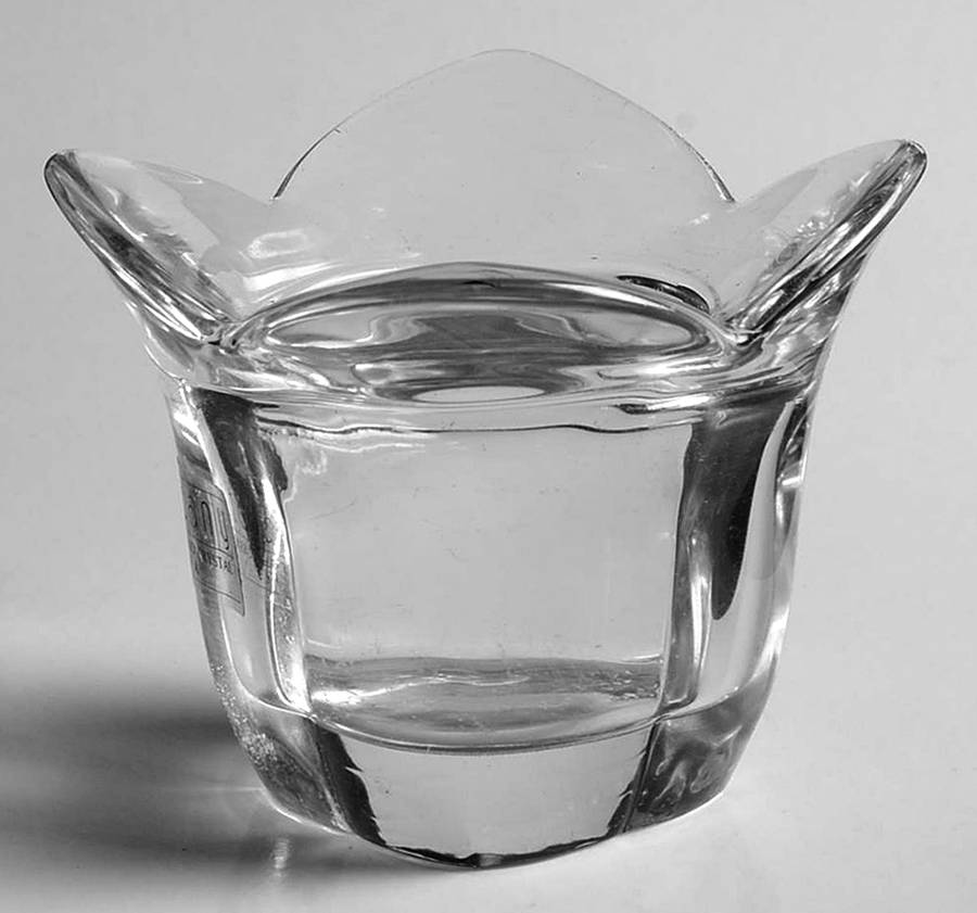 Tulip Clear Votive Candleholder by Toscany-1
