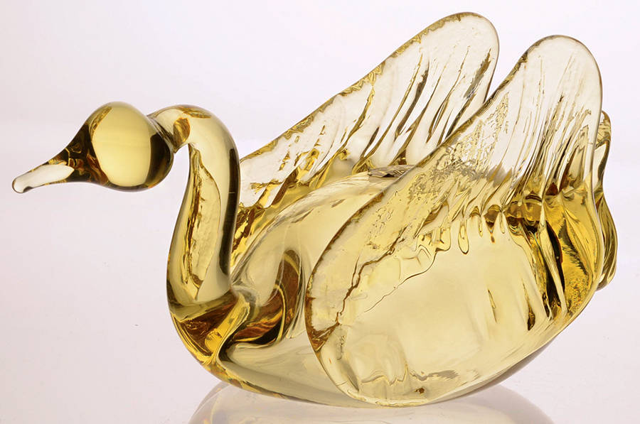 Animals & Figurines Off Hand Swan by Tiffin-Franciscan-1