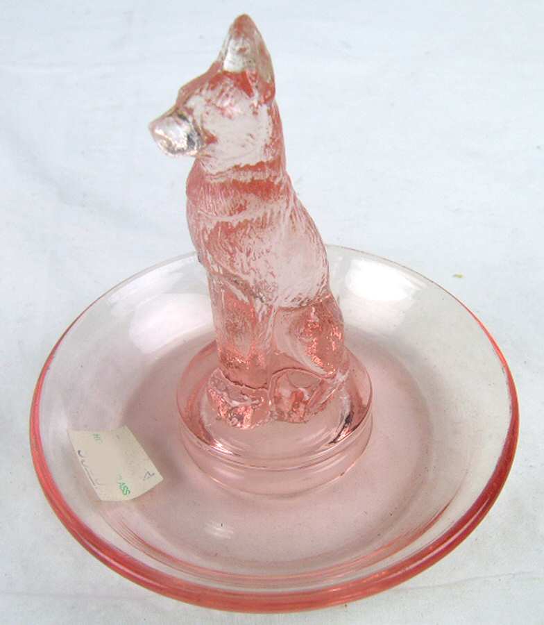 Animals & Figurines #9123 Dog Ashtray by Tiffin-Franciscan-1