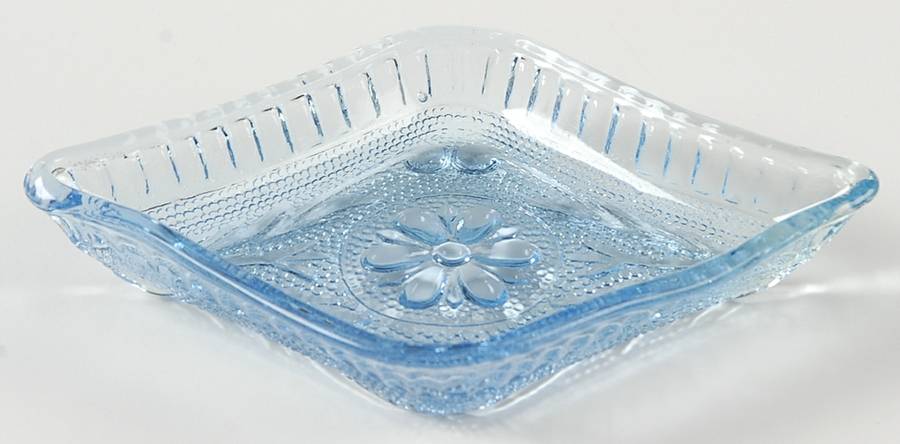 Sandwich Azure Blue Diamond Ashtray by Tiara-1