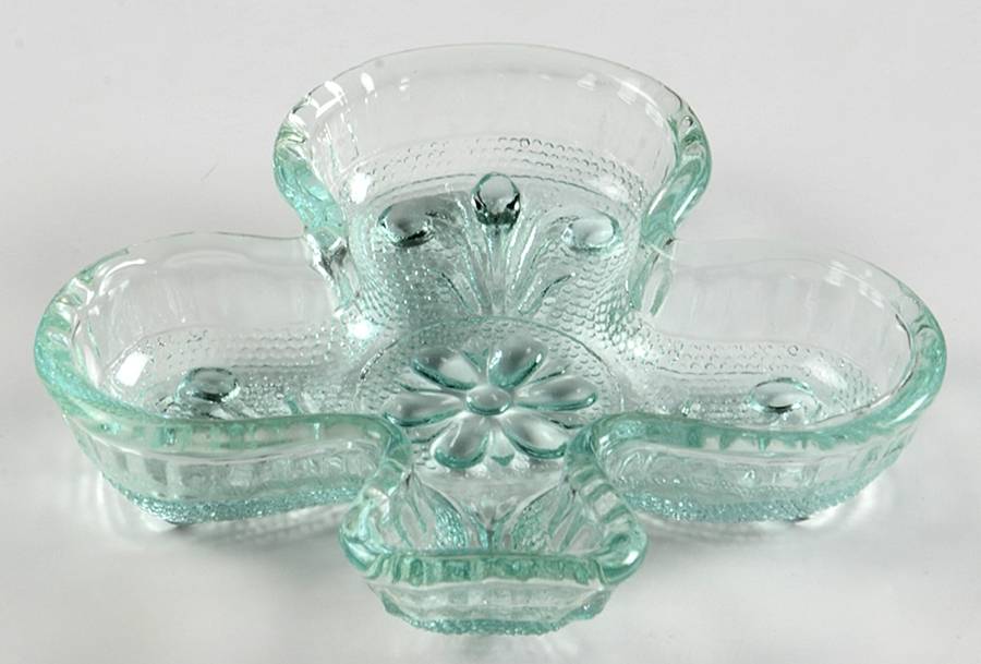 Sandwich Aquamarine Club Ashtray by Tiara-1