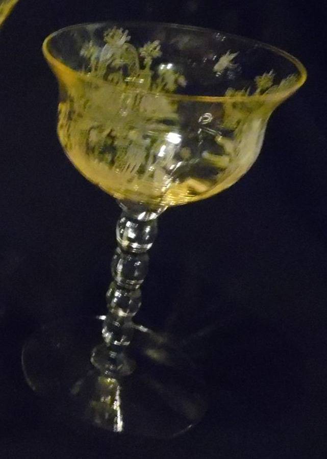 La Fleure Yellow (Stem 15063) Liquor Cocktail by Tiffin-Franciscan-1
